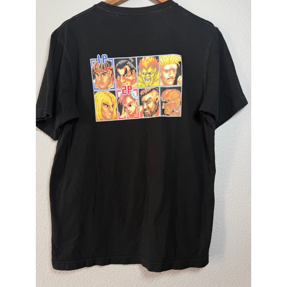 Uniqlo UT x Capcom Street Fighter II Pixel Character Pocket Tee M